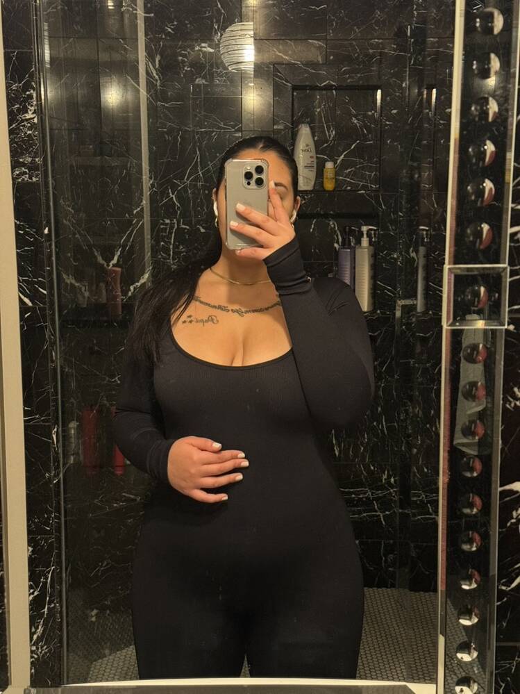 Enterizo deportivo negro manga larga tela acanalada 2